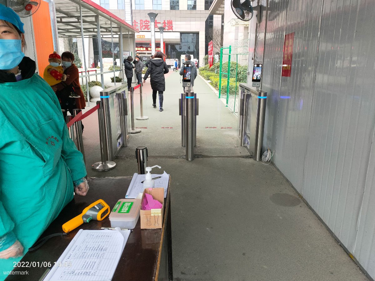 什么是健康碼閘機(jī)？健康碼核驗(yàn)閘機(jī)的使用方法及作用
