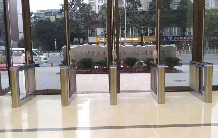 訪客系統(tǒng)與大廈寫字樓門禁閘機(jī)的結(jié)合運(yùn)用及后臺管理