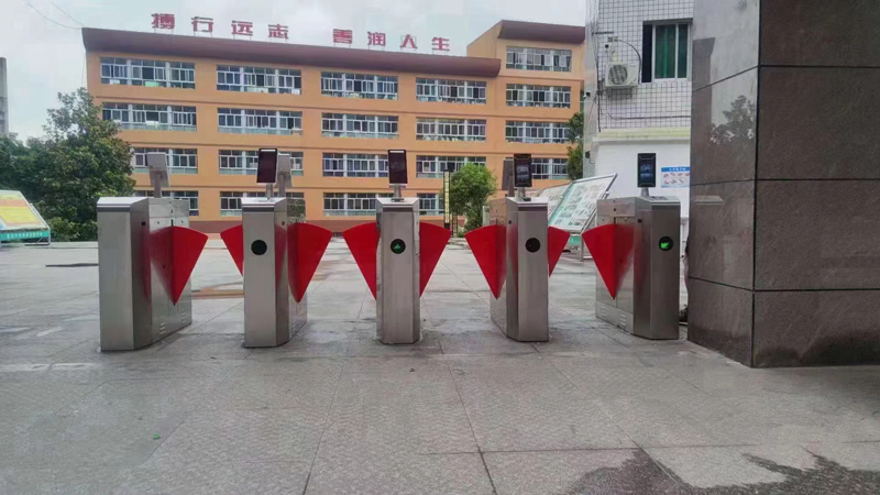 人行通道翼閘閉合異常的問題怎么解決？